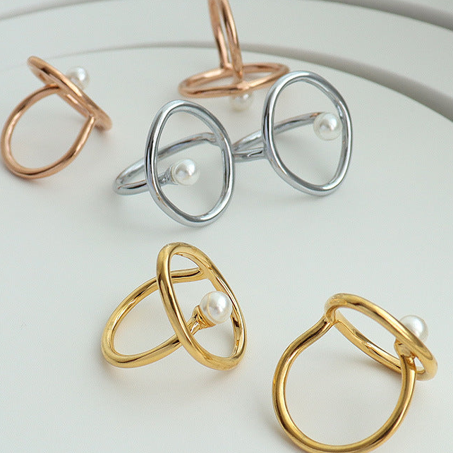 Ellipse Pearl Ring